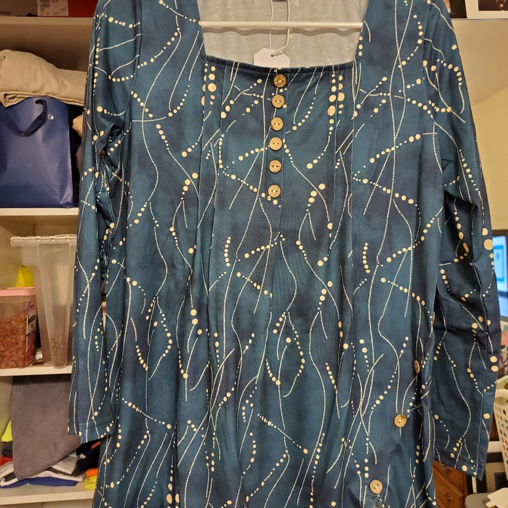 Sm long sleeve top